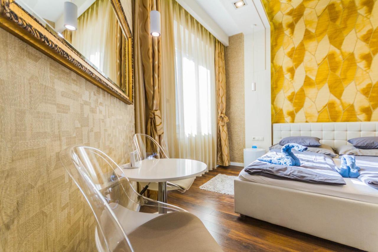 Chain Bridge Studio Apartment Budapest Exterior foto