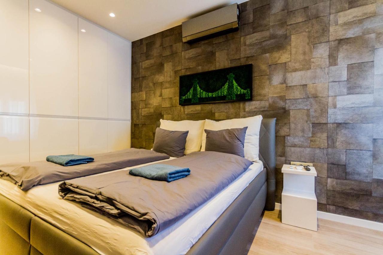 Chain Bridge Studio Apartment Budapest Exterior foto