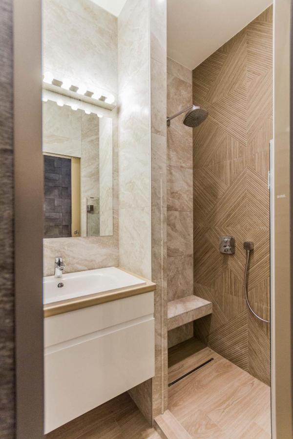 Chain Bridge Studio Apartment Budapest Exterior foto